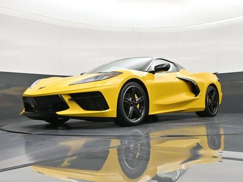 Used 2026 Chevrolet Corvette Stingray Preferred Conv w/ Stealth Interior Trim Package RWD image 20