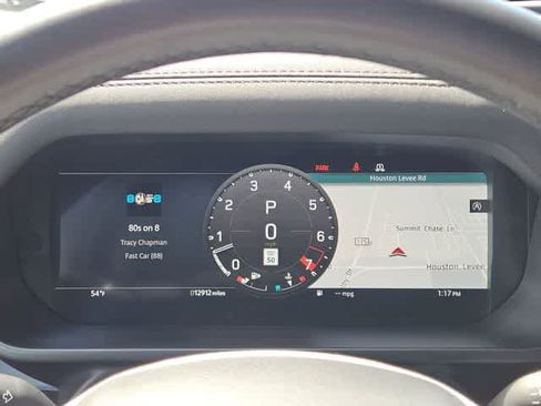 Used 2023 Land Rover Defender 130 X-Dynamic SE image 37