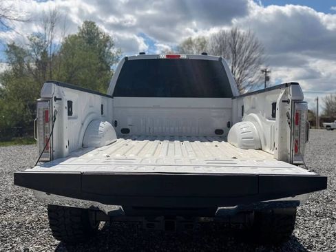 Used 2021 Ford F250 Lariat w/ Lariat Value Package image 6