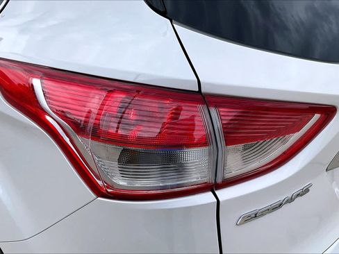 Used 2014 Ford Escape Titanium w/ Equipment Group 401A FWD image 29