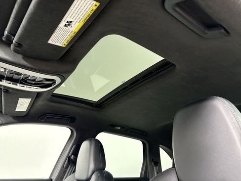 Certified 2015 Porsche Cayenne Turbo AWD/4WD image 42