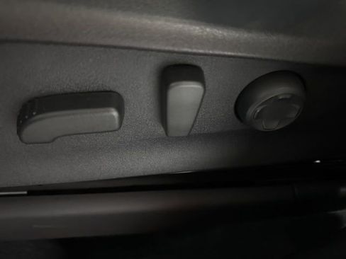 Certified 2025 Subaru Ascent Limited image 14