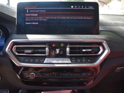 Used 2024 BMW X3 xDrive30i AWD/4WD image 18