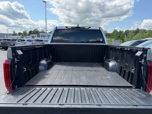 Used 2024 Toyota Tundra SR5 w/ SR5 Convenience Package AWD/4WD image 5