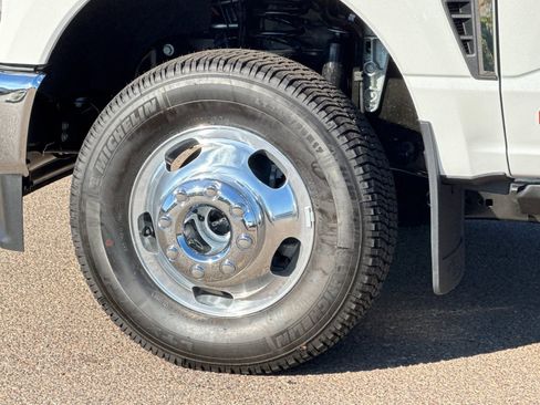 New 2026 Ford F350 Lariat w/ Lariat Ultimate Package image 32