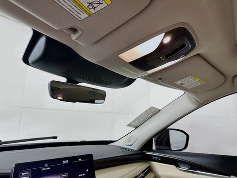 Used 2024 INFINITI QX60 Sensory w/ Cargo Package AWD/4WD image 18