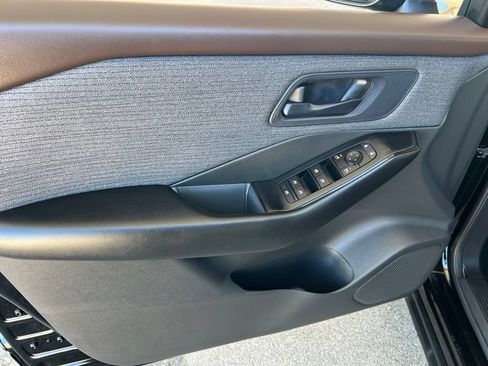 Certified 2023 Nissan Rogue S AWD/4WD image 7