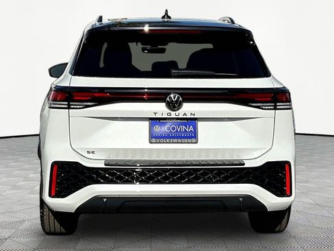 New 2026 Volkswagen Tiguan SE R-Line image 5