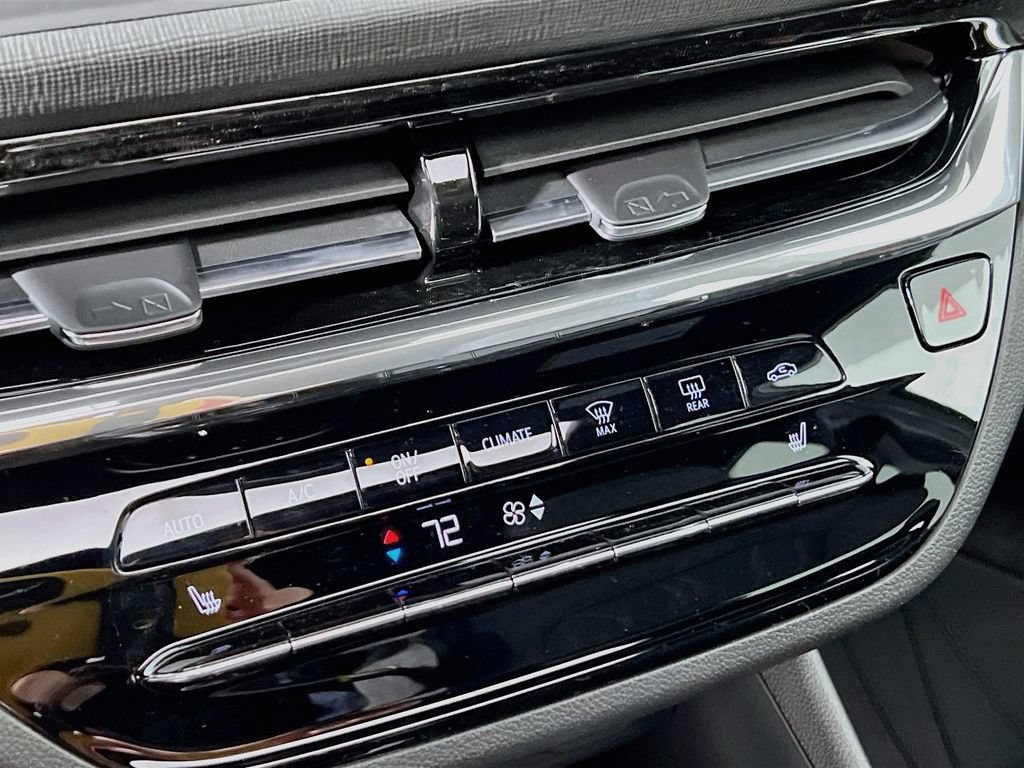 New 2026 Buick Envista Sport Touring FWD image 13