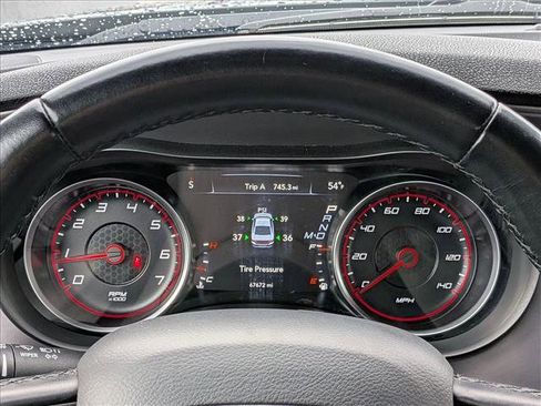 Used 2023 Dodge Charger SXT RWD image 11