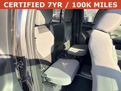 Used 2021 Toyota Tacoma SR5 image 11
