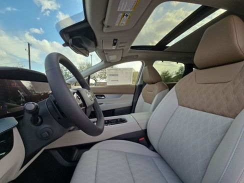 New 2026 Nissan Murano Platinum w/ Cargo Package AWD/4WD image 7