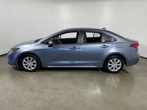 Used 2024 Toyota Corolla LE FWD image 6