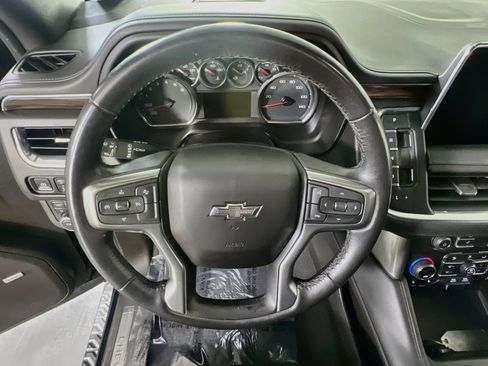 Used 2021 Chevrolet Tahoe Z71 image 11