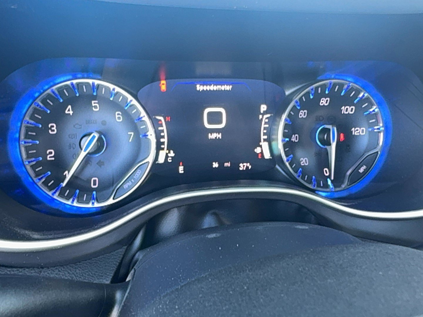 New 2027 Chrysler Pacifica Select AWD/4WD image 15
