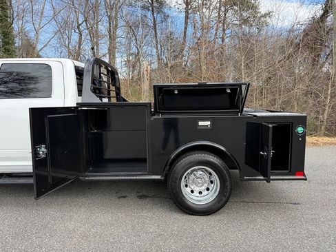 New 2026 RAM 3500 Tradesman w/ Chrome Appearance Group image 12