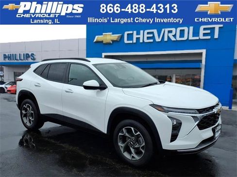 New 2026 Chevrolet Trax LT image 1