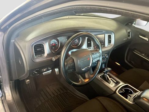Used 2023 Dodge Charger GT w/ Technology Group RWD image 9