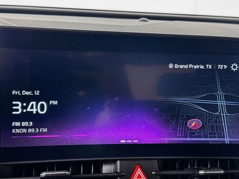 Used 2025 Kia Sportage SX image 21