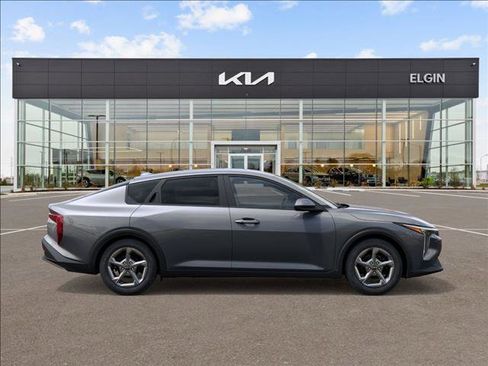 New 2026 Kia K4 FWD image 7