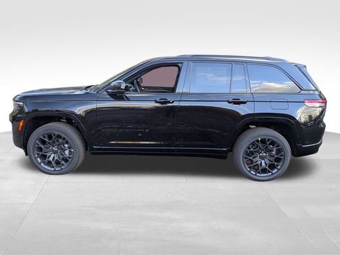 New 2025 Jeep Grand Cherokee Summit image 6