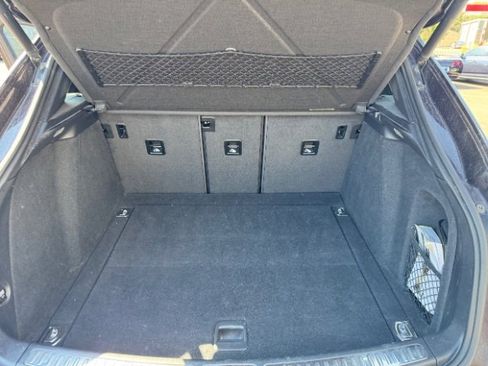 Used 2017 Porsche Macan S image 41