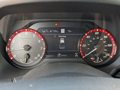 Used 2020 Nissan Titan PRO-4X w/ Pro-4x Convenience Package image 9