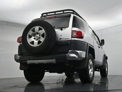 Used 2008 Toyota FJ Cruiser 4WD w/ Convenience Pkg image 21