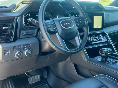 Used 2024 GMC Sierra 1500 AT4X AWD/4WD image 31