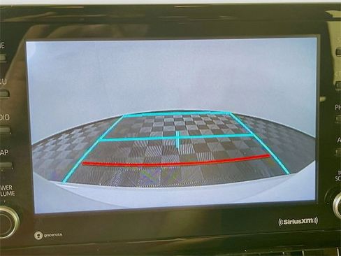 Used 2022 Toyota Corolla SE image 14