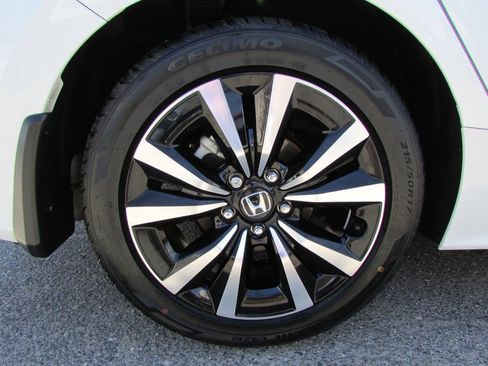Used 2023 Honda Civic EX-L image 11
