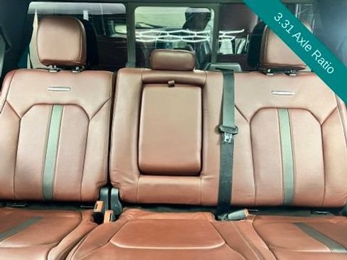 Used 2022 Ford F250 Platinum w/ FX4 Off-Road Package AWD/4WD image 19