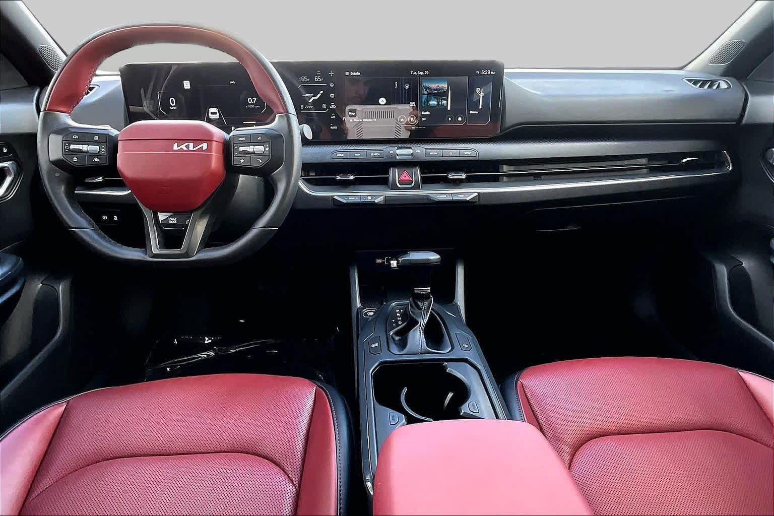 Used 2025 Kia K4 GT-Line w/ GT-Line Premium Package FWD image 14