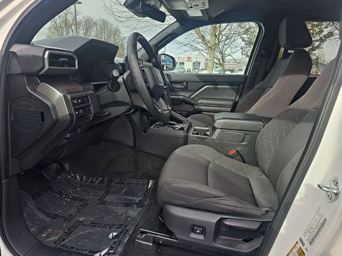 Certified 2024 Toyota Tacoma SR5 image 15