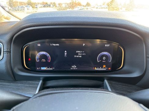 Used 2023 Jeep Wagoneer L Series II image 20