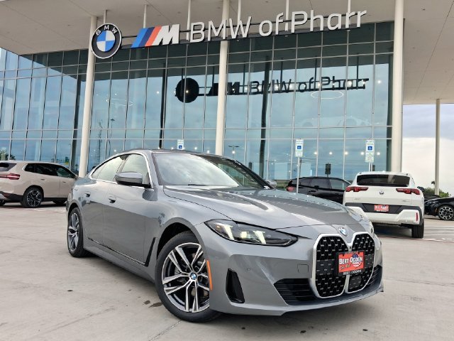 New 2026 BMW 430i w/ Premium Package RWD image 1