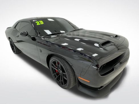 Used 2023 Dodge Challenger SRT Hellcat w/ Driver Convenience Group image 3
