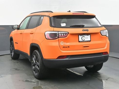 New 2026 Jeep Compass Latitude w/ Sun and Sound Group image 4