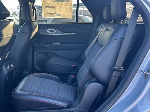 New 2026 Ford Explorer ST-Line w/ ST-Line Street Pack AWD/4WD image 15