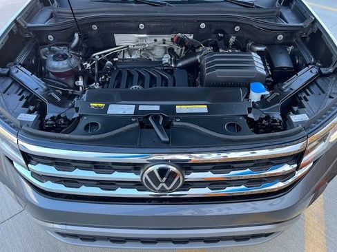 Used 2022 Volkswagen Atlas SE w/ Panoramic Sunroof Package image 37