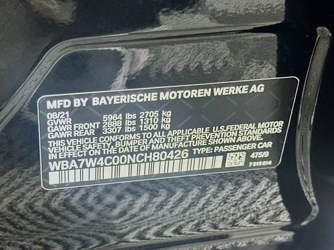Used 2022 BMW 745e xDrive w/ Premium Package AWD/4WD image 32