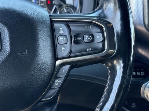 Used 2019 RAM 1500 Limited image 17