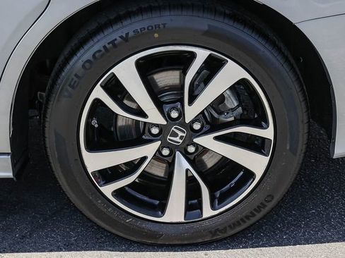 Used 2019 Honda Odyssey Elite image 8
