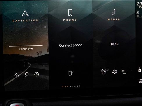 Used 2025 Land Rover Defender 110 S image 23