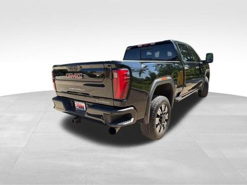 Used 2024 GMC Sierra 2500 Denali w/ Denali Reserve Package AWD/4WD image 4