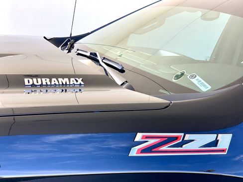 Used 2020 Chevrolet Silverado 1500 LTZ w/ LTZ Plus Package image 11