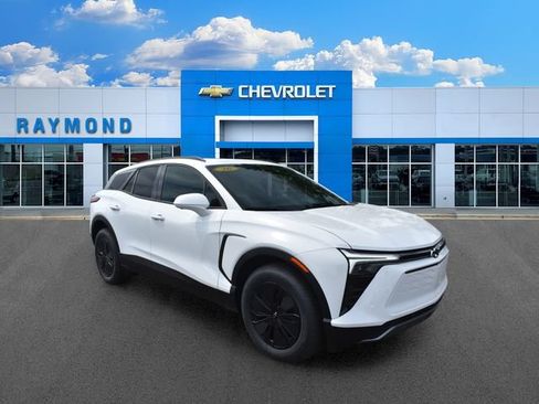 New 2026 Chevrolet Blazer EV LT AWD/4WD image 11