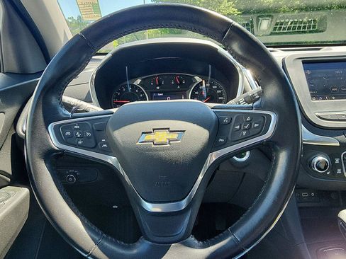 Used 2022 Chevrolet Equinox LT AWD/4WD image 15