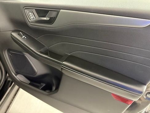 Used 2024 Ford Escape Active FWD image 41