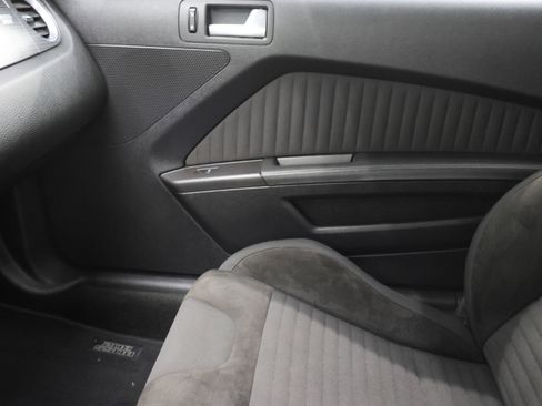 Used 2012 Ford Mustang Boss 302 RWD image 12